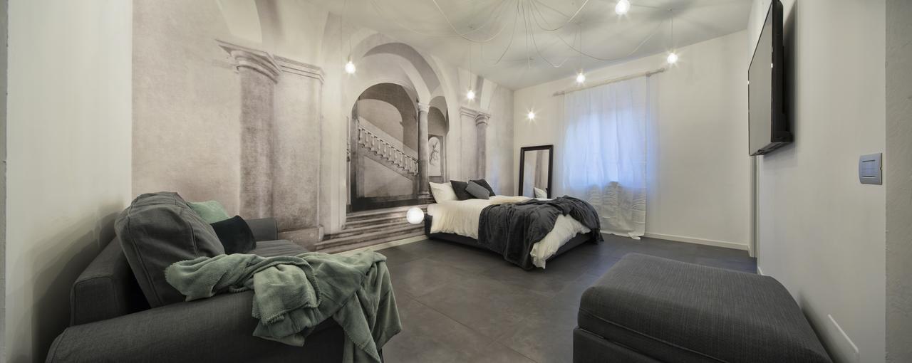 Suite Vogue Sforza Voghera Luaran gambar